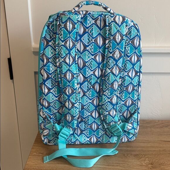 Vera Bradley Go Fish Blue Patterned Quilted Large Essential Travel Backpack NWT main image 9